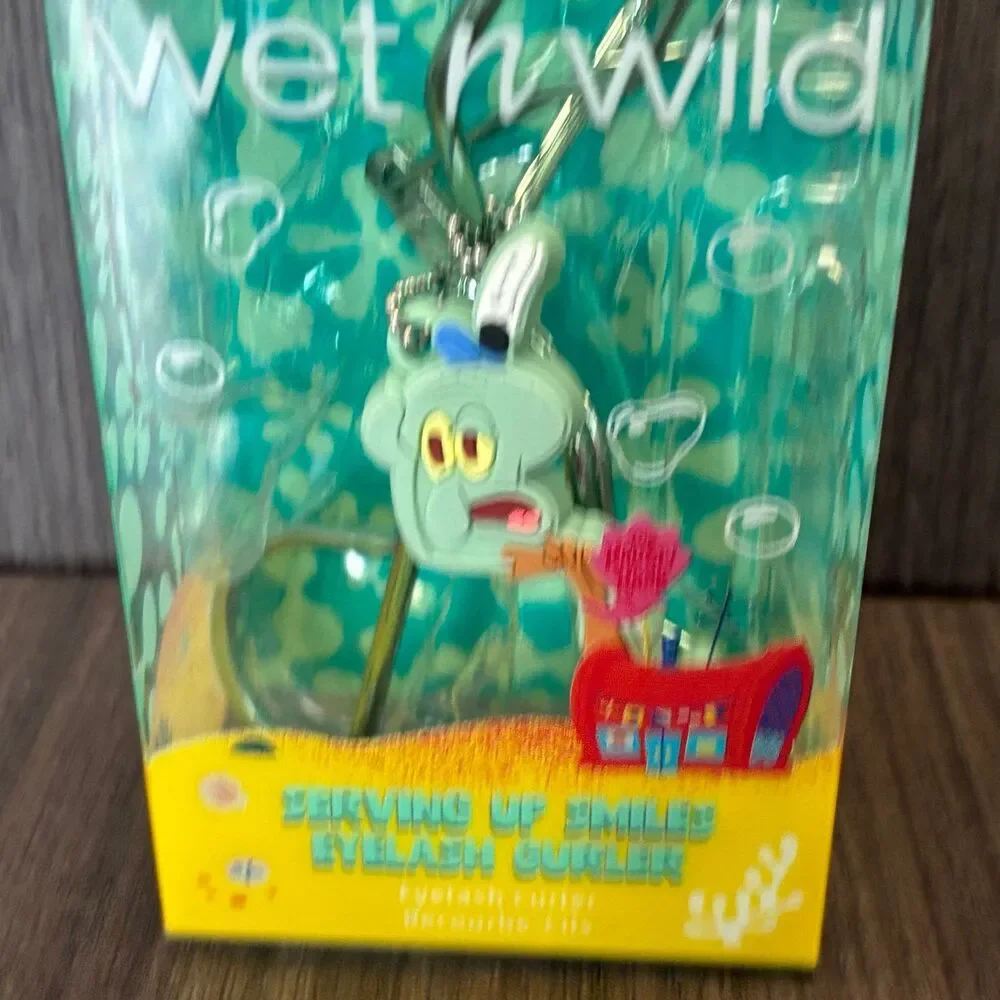 SpongeBob SquarePants Wet N Wild Limited Edition Squidward Eyelash Curler New